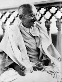 Gandhi at Swaraj Bhavan, Allahabad
