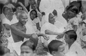 Gandhi and Kasturbai with Harijan children at Bhavnagar, July 3, 1934